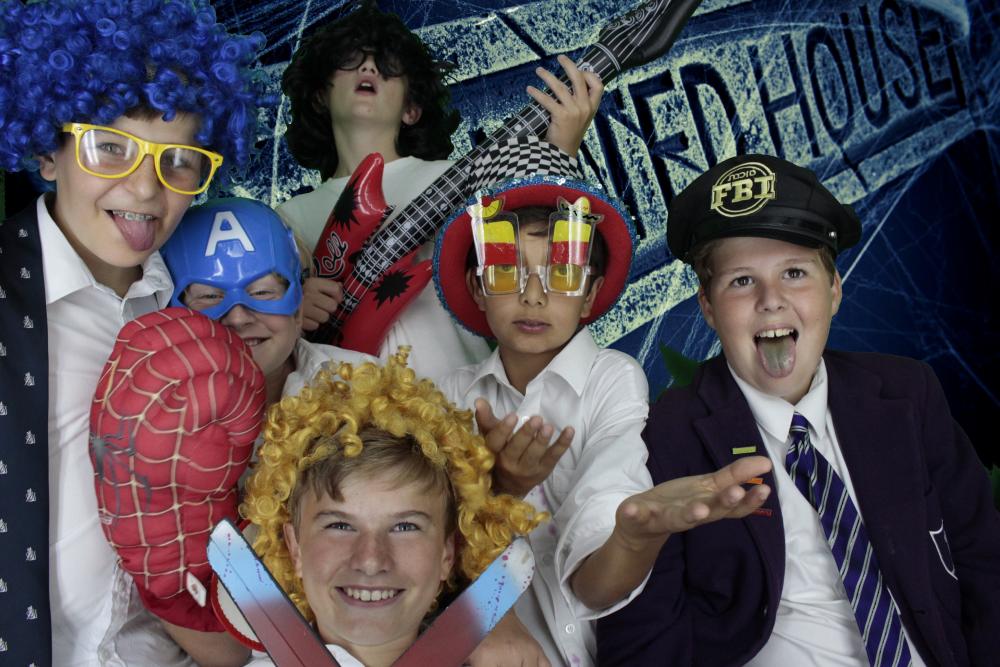 Leavers BBQ | View more photos from the event at gallery.myphotoboothexperience.co.uk/u/MyPhotoBoothExperienceLtd/Leavers-BBQ